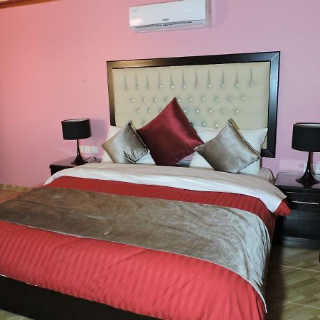Valentine Inn Luxury Wadi Musa Eksteriør bilde