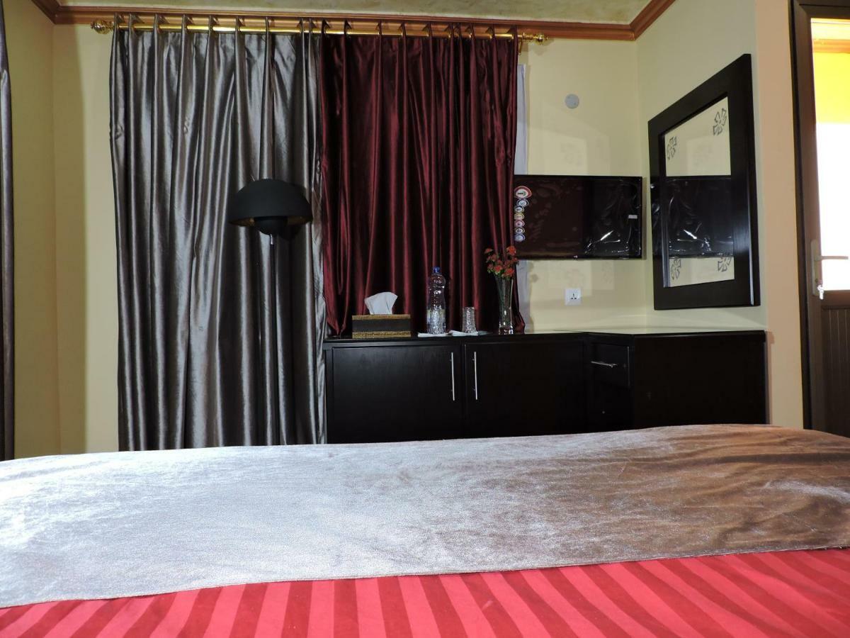 Valentine Inn Luxury Wadi Musa Eksteriør bilde