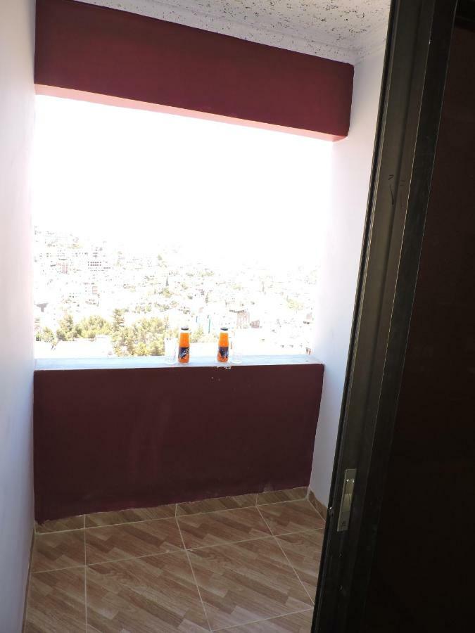 Valentine Inn Luxury Wadi Musa Eksteriør bilde